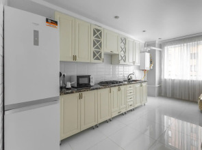 Aura на улице Братьев Темировых 69/1