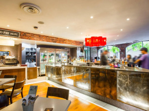 Furama Darling Harbour