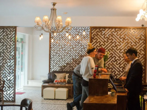 Singita Classy Boutique Hotel