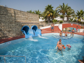 Seven Seas Hotel Blue