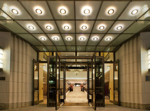 The Ritz-Carlton, Berlin