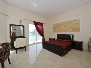 Blue Princess Beach Hotel & Suites