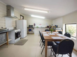 Adventure Lodge & Motel