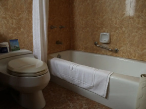 Jin Jiang Pacific Hotel Shanghai