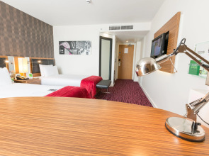 Holiday Inn Manchester-Media City UK by IHG