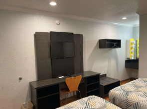 Motel 6 Sacramento, CA - Downtown