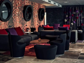 Haven Hotel Rotterdam, Curio Collection by Hilton