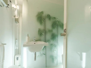 Olala Cosme Apartments