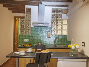 AinB Las Ramblas-Guardia Apartments