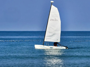 Chen Sea Resort & Spa