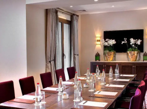 Tiara Miramar Beach Resort