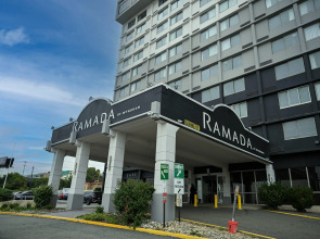 Ramada by Wyndham North Bergen