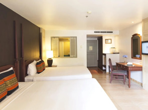 Phuket Orchid Resort and Spa