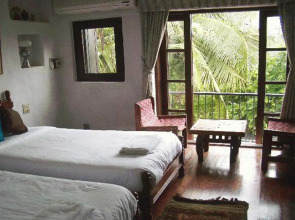 Momchailai Beach Retreat