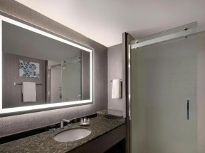 Sheraton Philadelphia Downtown