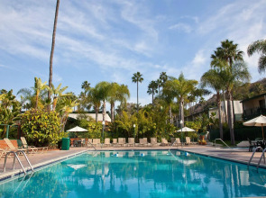 Legacy Resort Hotel & Spa