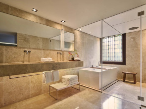 Conservatorium Hotel