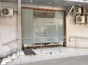 Hotel Apex International