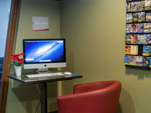 Ibis Styles Charleroi Airport Aero44