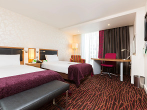 Holiday Inn Manchester-Media City UK by IHG