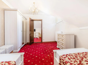 Отель Парк Лэйн