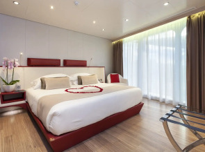 Sunborn Gibraltar Yacht Hotel Resort