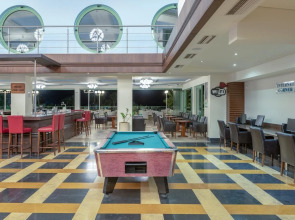 Star Beach Village and Water Park