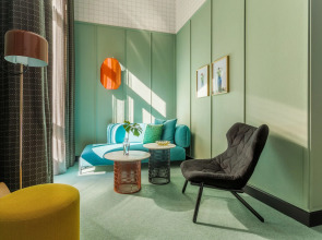 Отель Room Mate Giulia