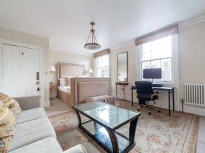 The New Cross Premier Room