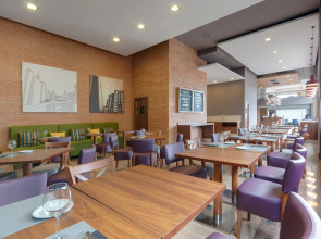 Hotel Vigo Los Galeones Affiliated by Meliá