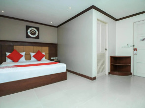 Natural Beach Hotel Pattaya