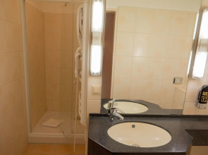 Hotel Lumen am Hauptbahnhof