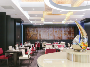 Le Royal Hotels & Resorts