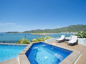 1 Bright Point Apartment 3102