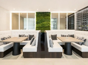 Отель ILUNION Pio XII