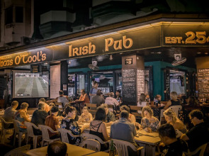 Angus O'Tool's Irish Pub Guesthouse