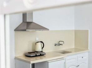 Stratos Studios & Apartments