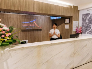 Lucky House Khaosan