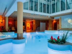 Отель Grand Rose SPA