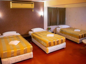 Visiting Card Hotel & Resort