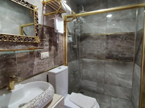 Şehrizade Konakları