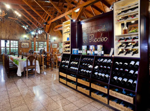 El Rodeo Estancia Boutique Hotel & Steakhouse