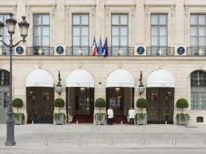 Отель Ritz Paris