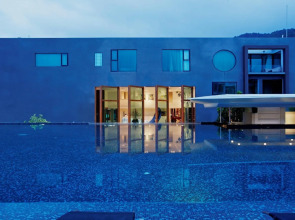 B-Lay Tong Phuket - MGallery Collection