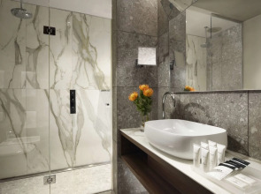 Milano Verticale | UNA Esperienze