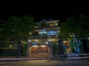 Friendly Angkor Boutique