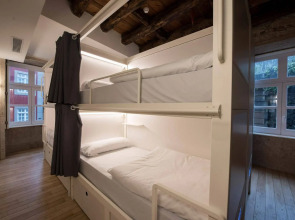 The Central House Porto Ribeira - Hostel