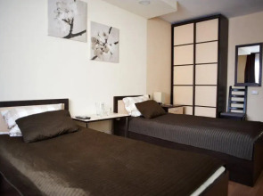 Трак Хаус Гостиница