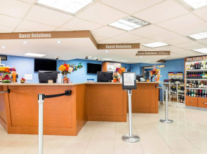 Rodeway Inn & Suites Fort Lauderdale Airport & Cruise Port