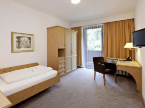 Euro Park Hotel International